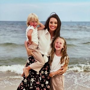 Meet your Posher, Hayley